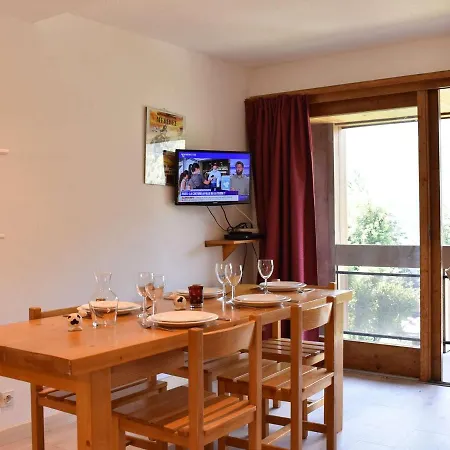 Cozy Pour 6 A Meribel, 2 Chambres, Parking, Proche Telesiege - Fr-1-180-573 Apartment Les Allues
