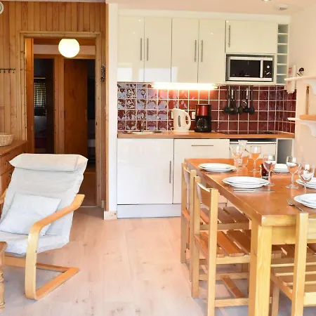 Cozy Pour 6 A Meribel, 2 Chambres, Parking, Proche Telesiege - Fr-1-180-573 Les Allues