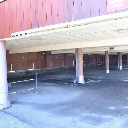 Cozy Pour 6 A Meribel, 2 Chambres, Parking, Proche Telesiege - Fr-1-180-573 Apartment *